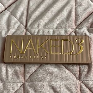 NAKED3 palette by Urban Decay